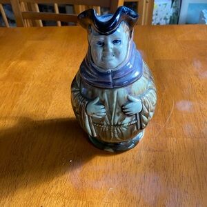 Toby Jug like new Majolica pottery